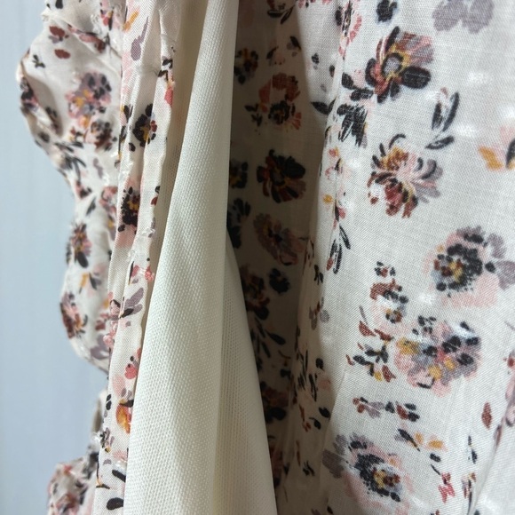 American Rose Women's Ivory/Multi Floral - Picture 13 of 16